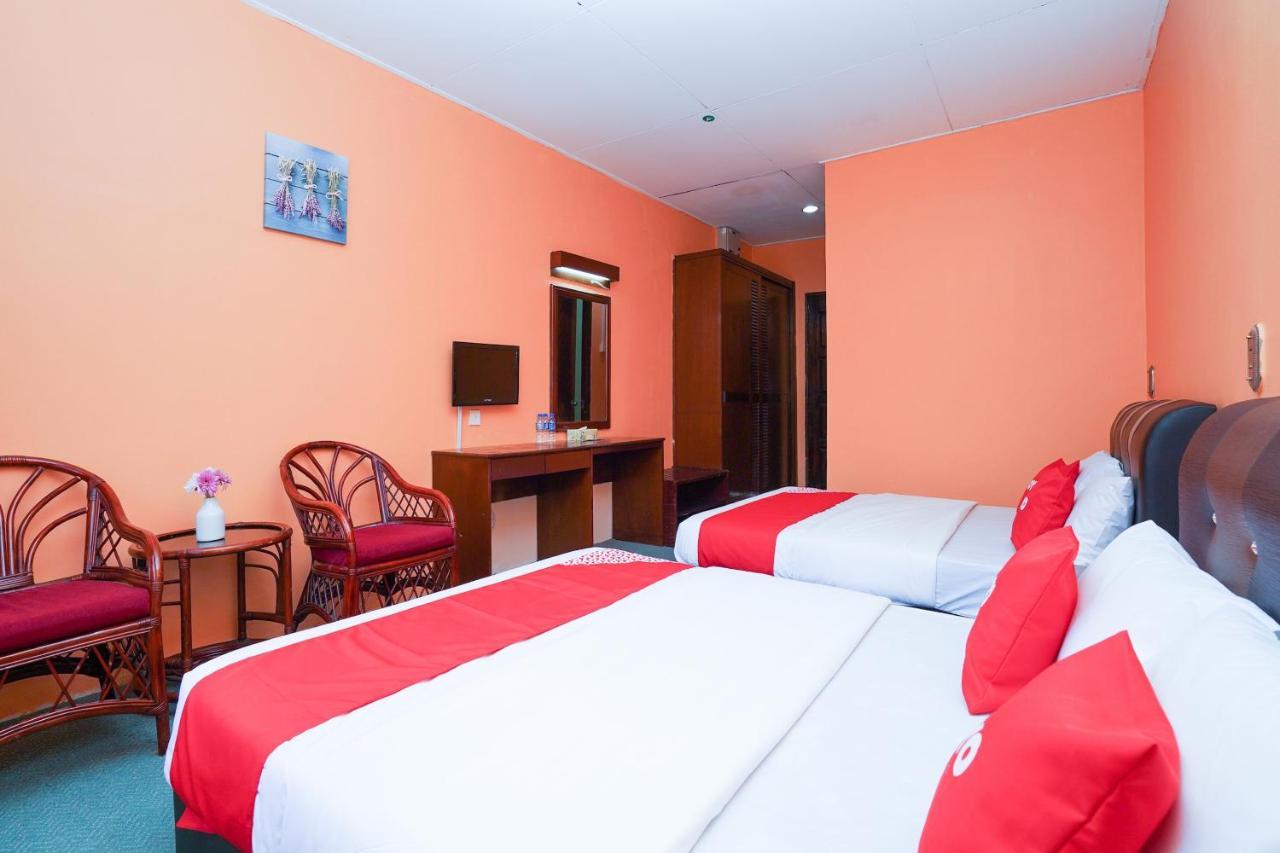 Oyo 44020 Kejora Garden Resort Kampong Pasir Bogak Ngoại thất bức ảnh