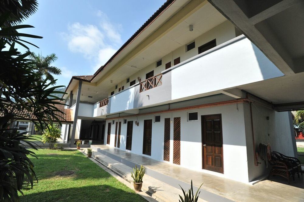 Oyo 44020 Kejora Garden Resort Kampong Pasir Bogak Ngoại thất bức ảnh