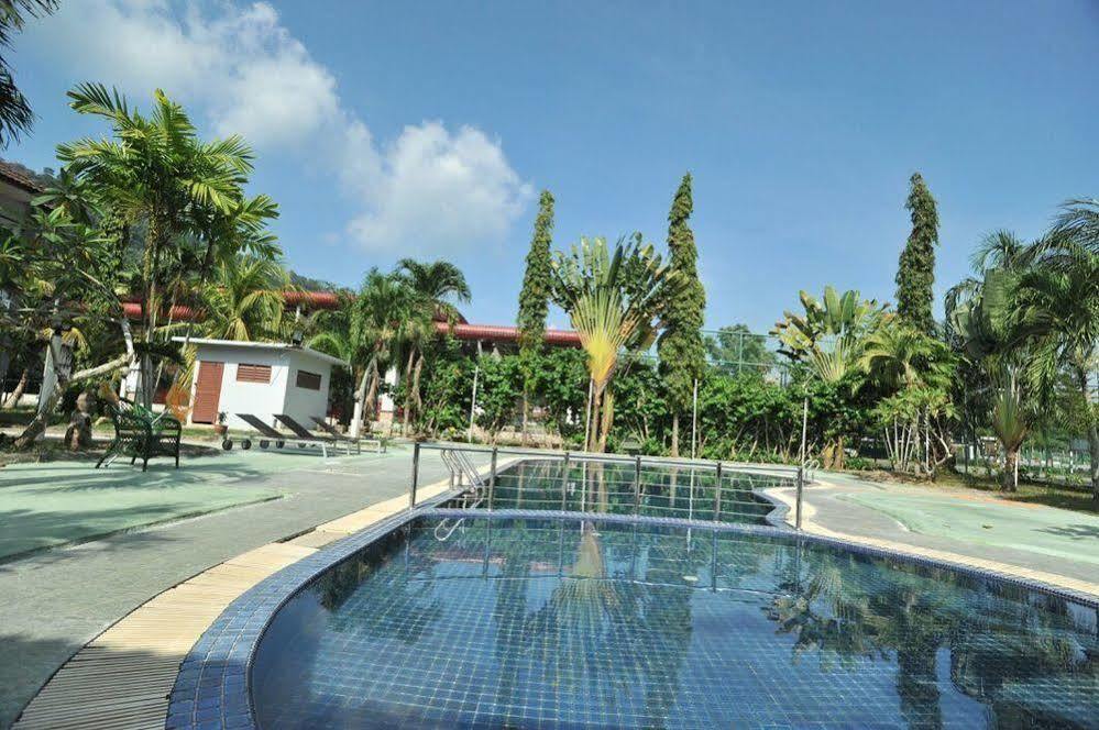 Oyo 44020 Kejora Garden Resort Kampong Pasir Bogak Ngoại thất bức ảnh